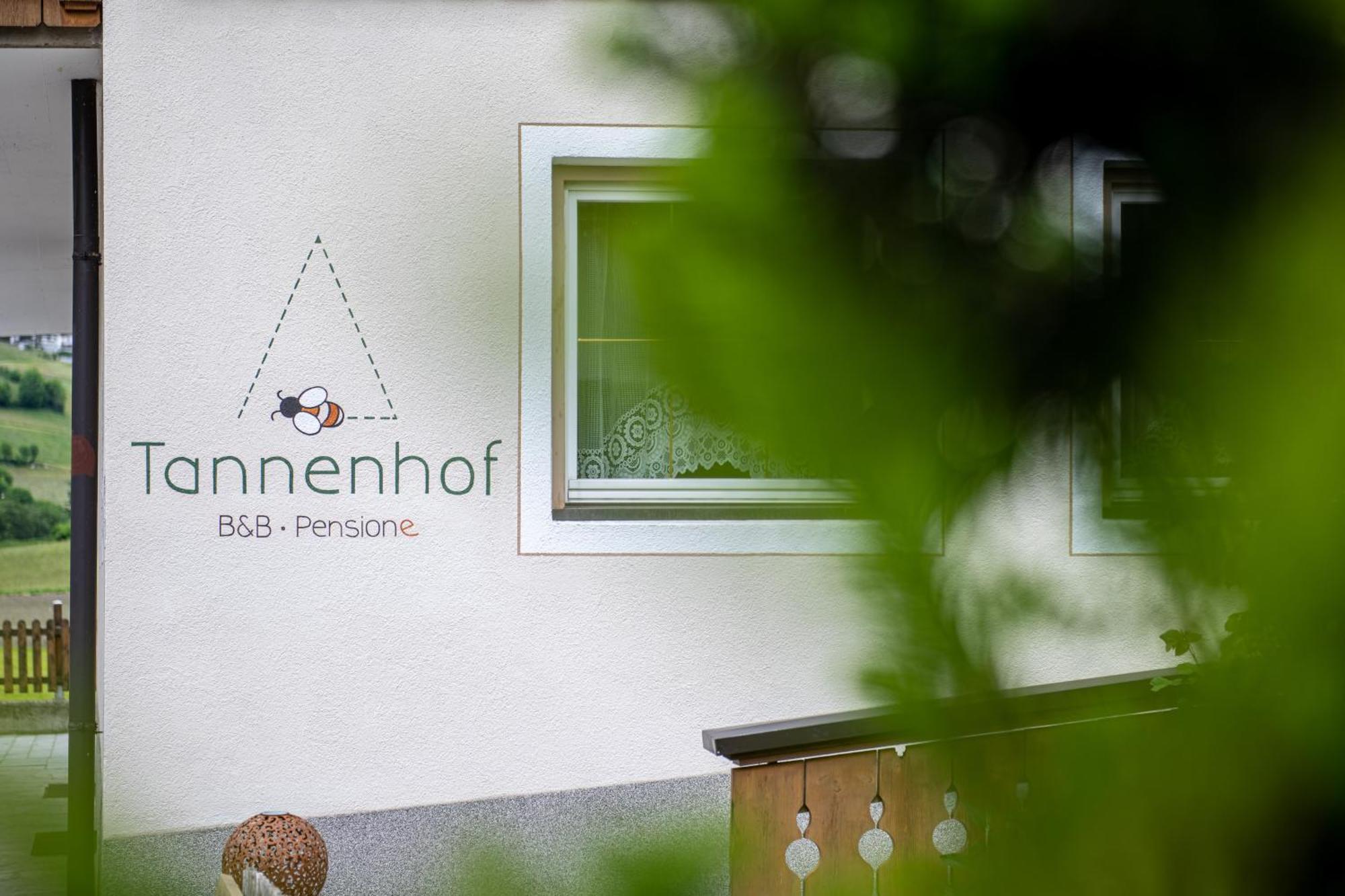 Pension Tannenhof Pensionat Ahrntal Exteriör bild